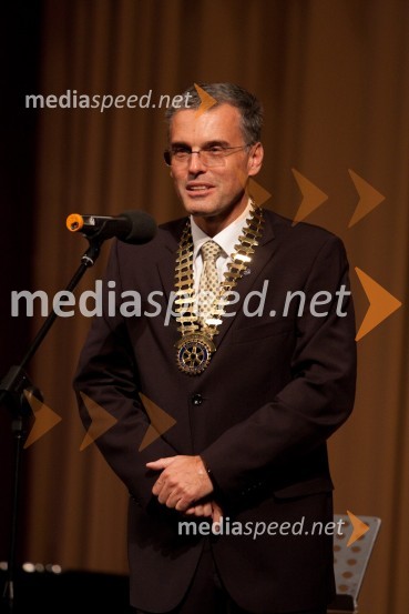 Črtomir Remec, predsednik Rotary cluba 2010Rotary club Ljubljana praznoval 20 let