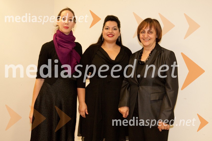 Željka Mandarič, pianistka, Irena Preda, operna pevka in ROmana Rek, vodja zbora OrfejRotary club Ljubljana praznoval 20 let