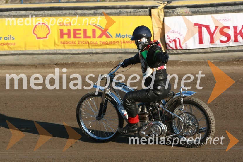 Leigh Adams, poslovilna dirka