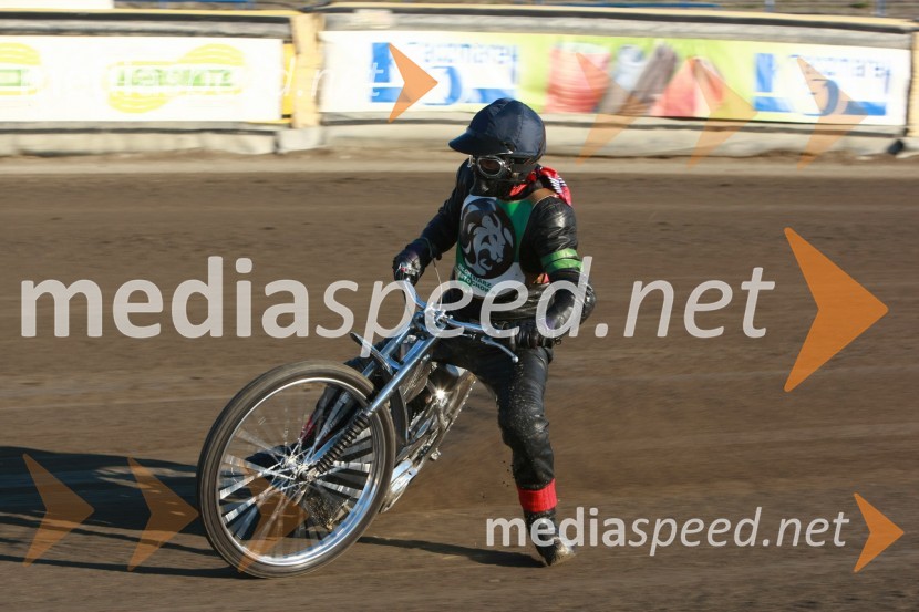 Leigh Adams, poslovilna dirka