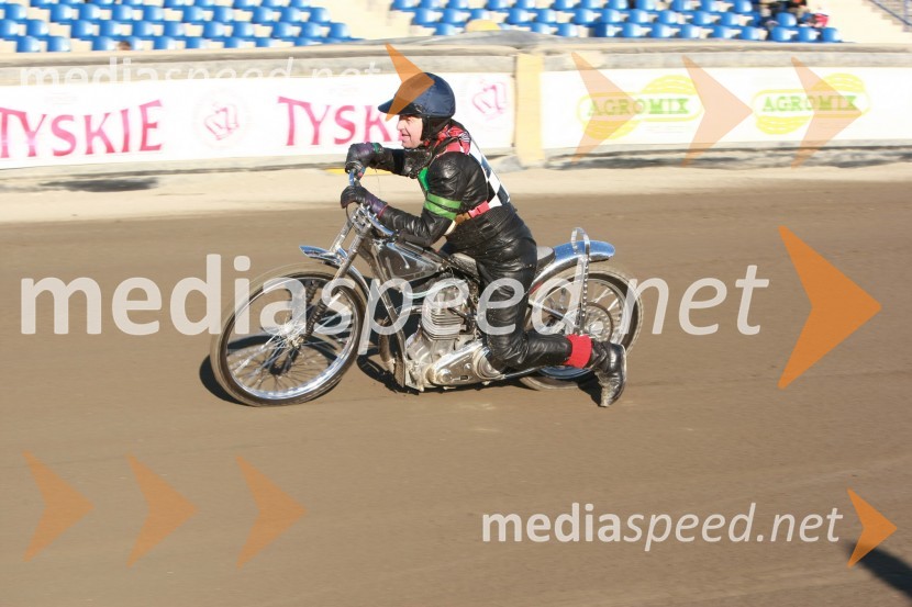 Leigh Adams, poslovilna dirka