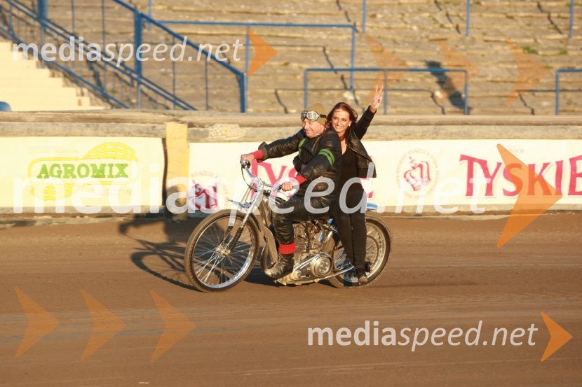 Leigh Adams, poslovilna dirka