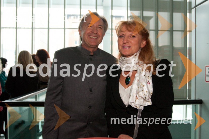 dr. Bojana Žvan, predstojnica Kliničnega oddelka za nevrologijo na ljubljanskem UKC, znanstvenica leta 2009 s spremljevalcemZnanstvenica leta 2010