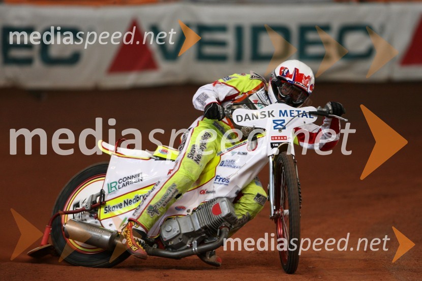 Charlie Gjedde (Danska)

SPEEDWAY GRAND PRIX, VN Danske 2006, trening