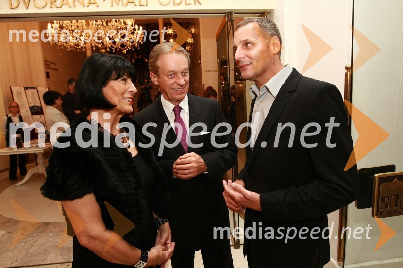 Franc Zlatko Dreu, častni konzul Slovenije v Luksemburgu in soproga Metka ter Danilo Rošker, direktor SNG Maribor45. Borštnikovo srečanje, otvoritev festivala