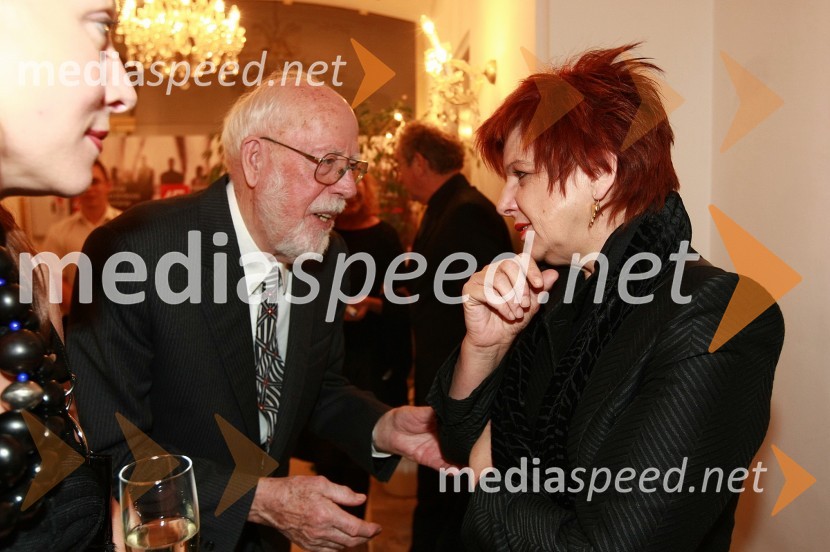 Nataša Matjašec Rošker, igralka, Aleksander Valič, igralec in Majda Širca, ministrica za kulturo45. Borštnikovo srečanje, otvoritev festivala