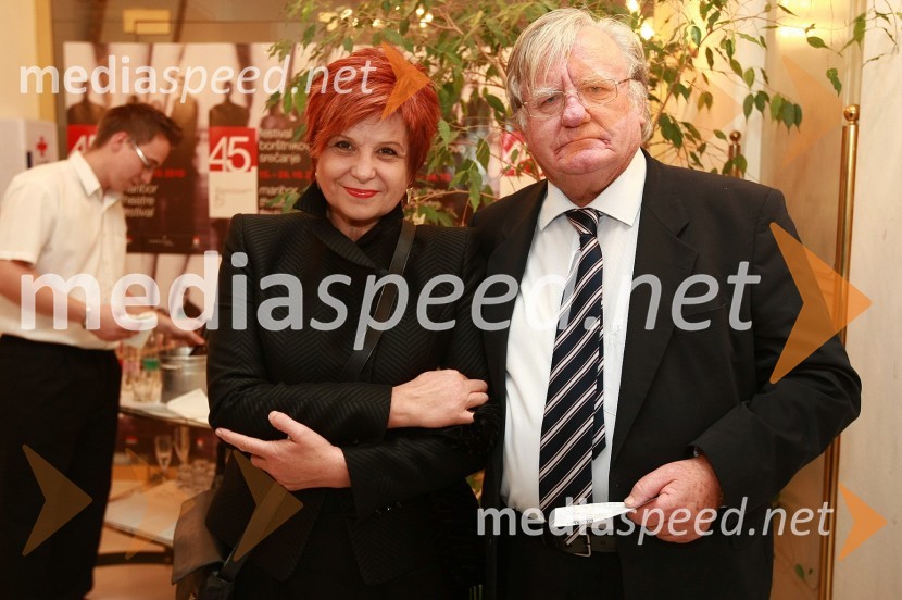 Majda Širca, ministrica za kulturo ter Tone Partljič, pisatelj, scenarist in predsednik sveta Borštnikovega srečanja45. Borštnikovo srečanje, otvoritev festivala