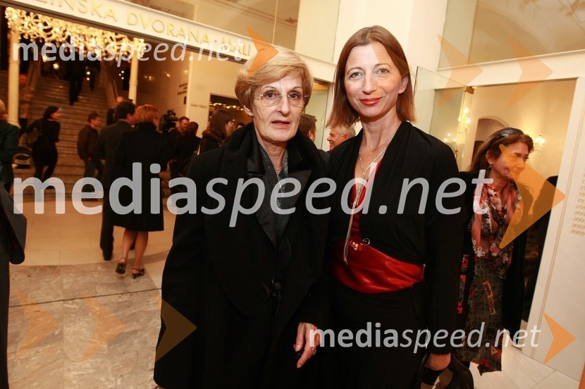 Mojca Kreft, dramaturginja in Danijela Grgić, oblikovalka45. Borštnikovo srečanje, otvoritev festivala