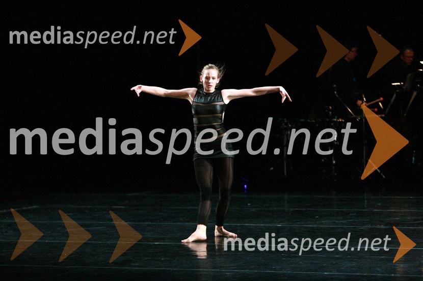 Plesna predstava Srh, zvok na koži45. Borštnikovo srečanje, otvoritev festivala