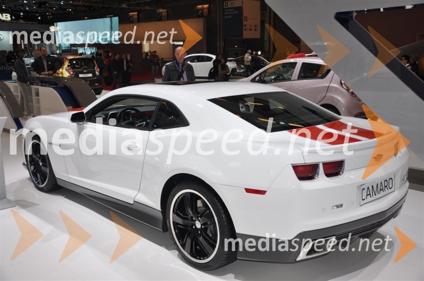 Chevrolet CamaroAvtosalon Pariz 2010 - nekaj poslastic