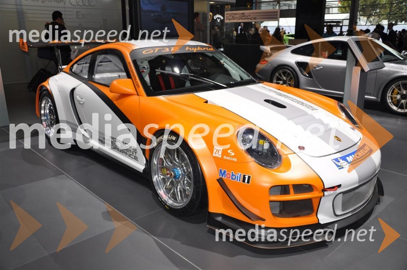 Porsche GT3R hybridAvtosalon Pariz 2010 - nekaj poslastic