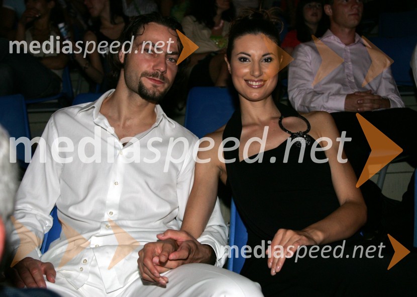 Alenka Vindiš, Miss Slovenije 1996 in njen fant Izidor BrozovičMiss Slovenije 2006, finalni izbor