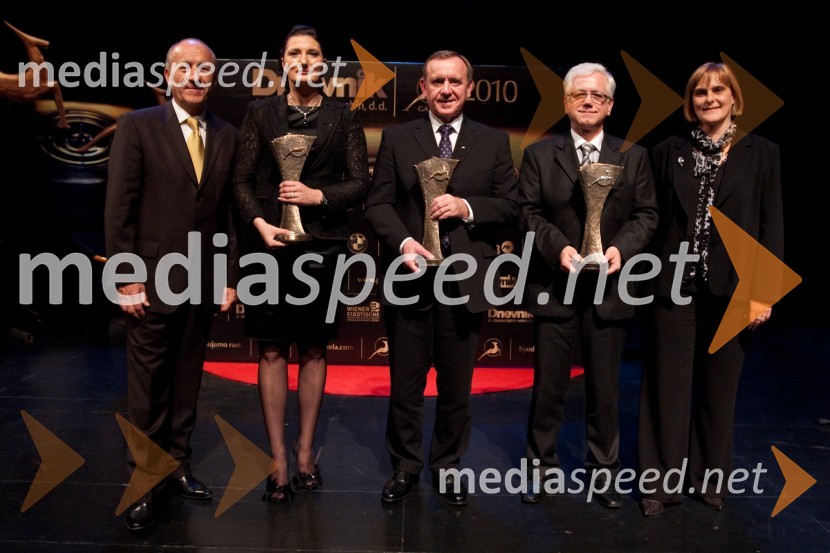 Branko Pavlin, predsednik uprave Dnevnik, Ana Sedej, direktorica podjetja SEC, Jože Colarič, predsednik uprave in generalni direktor Krka d.d., Mirko Strašek, direktor podjetja KLS in Darja Radić, ministrica za gospodarstvoSlovenska gazela 2010