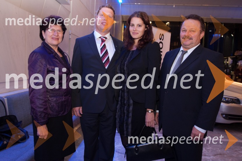 Štefan Pavlinjek, direktor podjetja Roto in predsednik upravnega odbora Obrtne zbornice Slovenije s soprogo in Matjaž Pavlinjek, direktor podjetja ROTO Pavlinjek in soproga SandraSlovenska gazela 2010