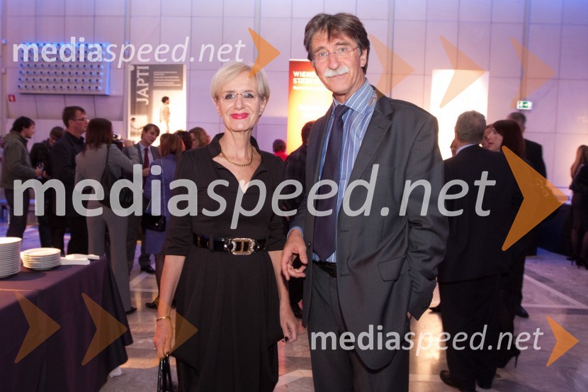 Metka Premerl, slavistka in Jožko Čuk, direktor SNG Nova GoricaSlovenska gazela 2010