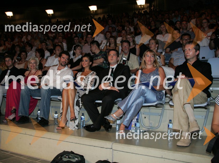 Člani komisije in publikaMiss Slovenije 2006, finalni izbor