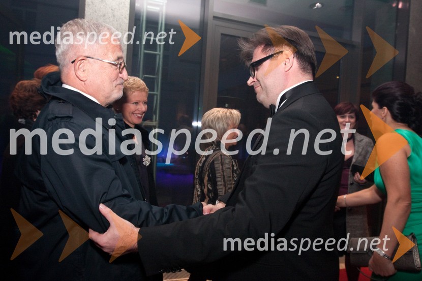 Peter Čeferin, odvetnik in Dari Južna, lastnik podjetja Lisca d.d.Lisca, predstavitev kolekcije pomlad in poletje 2011