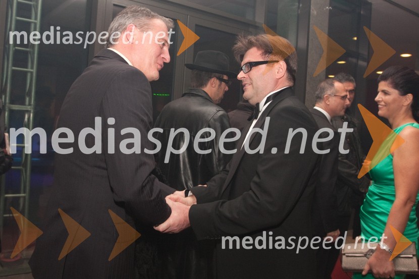 Aleksander Svetelšek, predsednik uprave družbe Petrol d.d. in Dari Južna, lastnik podjetja Lisca d.d.Lisca, predstavitev kolekcije pomlad in poletje 2011