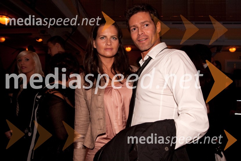 Alen Kobilica, maneken in lastnik modne agencije Alen Kobilica Models ter punca KarinLisca, predstavitev kolekcije pomlad in poletje 2011