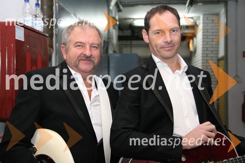 Vincecij Cankar in Jože Potrebuješ, člana skupine ČukiVeliko srce za mamograf