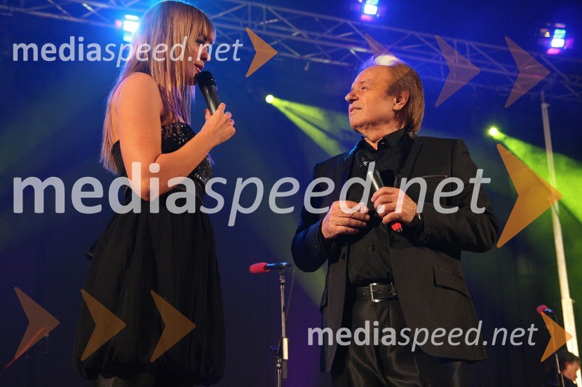 Rebeka Dremelj in Alfi Nipič, pevcaVeliko srce za mamograf