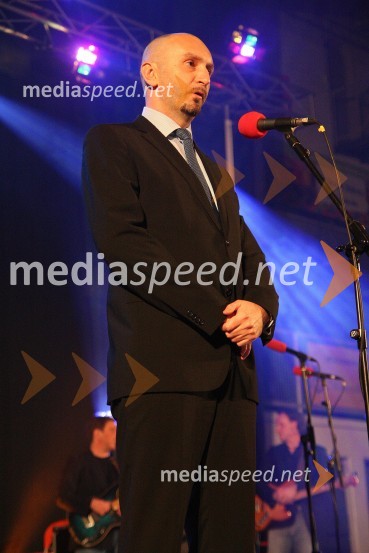 Andrej Plos, član uprave NKBMVeliko srce za mamograf