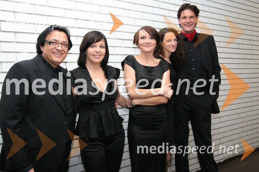 Oto Pestner, pevec in Pro Anima SingersVeliko srce za mamograf