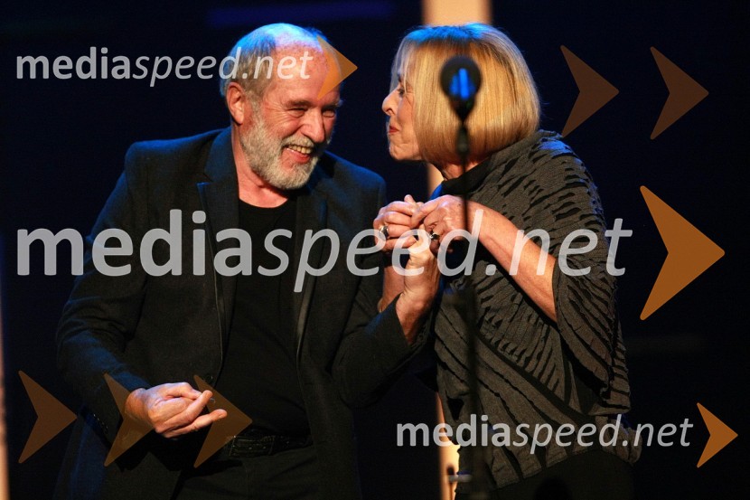 Janez Hočevar Rifle, igralec in dobitnik Borštnikovega prstana 2010 ter Milena Zupančič, igralka in dobitnica Borštnikovega prstana 1999Borštnikov prstan prejel Janez Hočevar Rifle