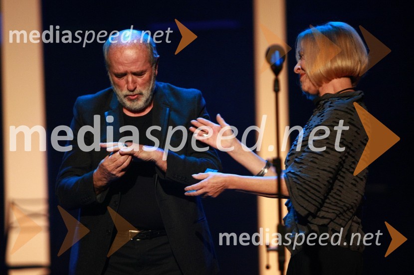 Janez Hočevar Rifle, igralec in dobitnik Borštnikovega prstana 2010 ter Milena Zupančič, igralka in dobitnica Borštnikovega prstana 1999Borštnikov prstan prejel Janez Hočevar Rifle