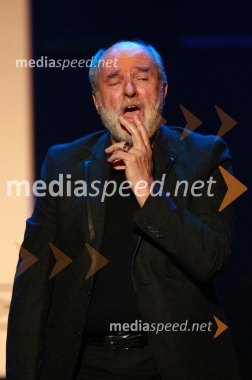 Janez Hočevar Rifle, igralec in dobitnik Borštnikovega prstana 2010Borštnikov prstan prejel Janez Hočevar Rifle