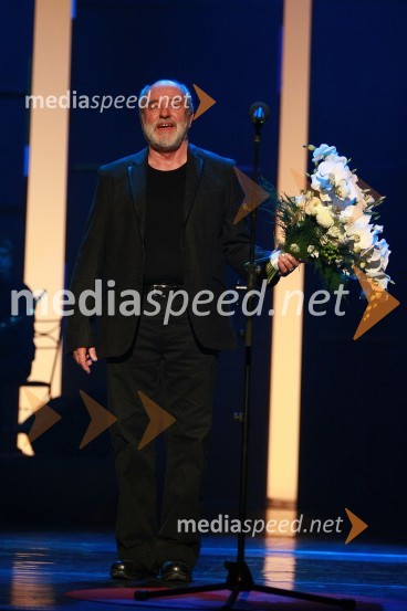 Janez Hočevar Rifle, igralec in dobitnik Borštnikovega prstana 2010Borštnikov prstan prejel Janez Hočevar Rifle