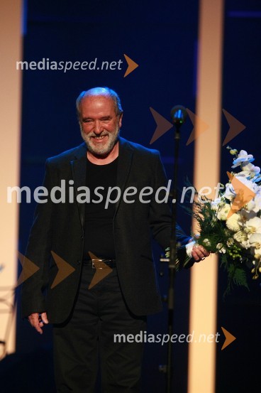 Janez Hočevar Rifle, igralec in dobitnik Borštnikovega prstana 2010Borštnikov prstan prejel Janez Hočevar Rifle
