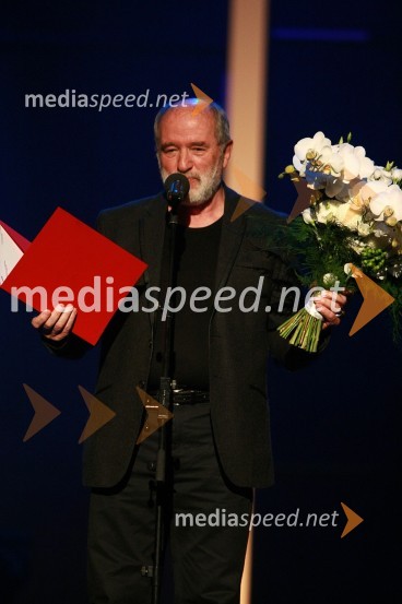 Janez Hočevar Rifle, igralec in dobitnik Borštnikovega prstana 2010Borštnikov prstan prejel Janez Hočevar Rifle