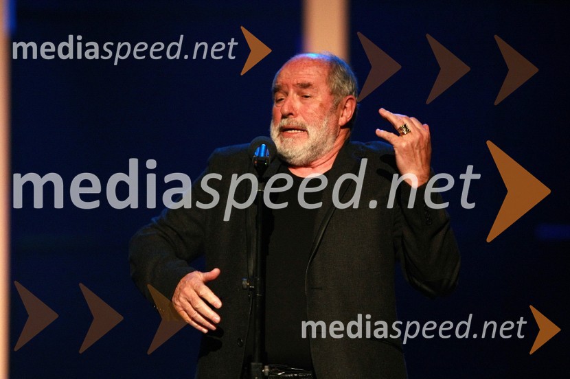 Janez Hočevar Rifle, igralec in dobitnik Borštnikovega prstana 2010Borštnikov prstan prejel Janez Hočevar Rifle