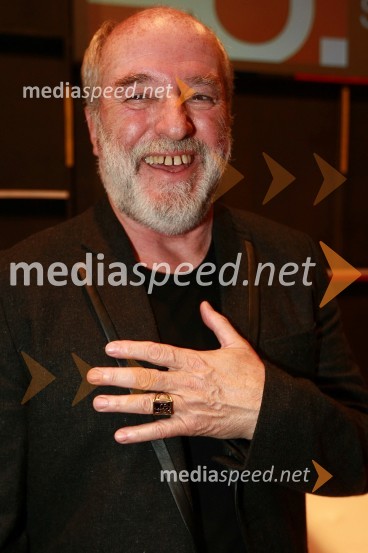 Janez Hočevar Rifle, igralec in dobitnik Borštnikovega prstana 2010Borštnikov prstan prejel Janez Hočevar Rifle