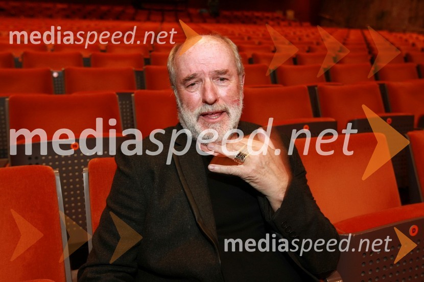 	Janez Hočevar Rifle, igralec in dobitnik Borštnikovega prstana 2010  	 
Borštnikov prstan prejel Janez Hočevar Rifle