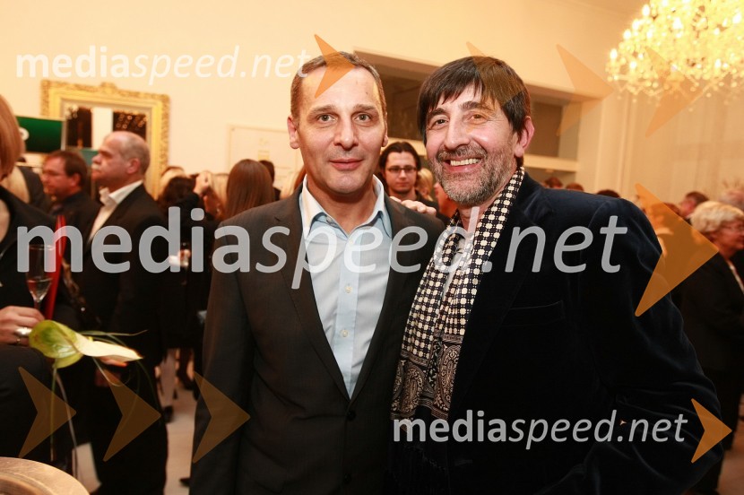 Danilo Rošker, direktor SNG Maribor ter Leo Kulaš, kostumograf in dobitnik nagrade za kostumografijoBorštnikov prstan prejel Janez Hočevar Rifle