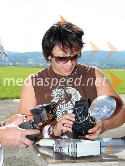 Fotograf Aljoša ReboljSeverina - backstage fotografiranja za katalog nove Rašicine blagovne znamke Fabula