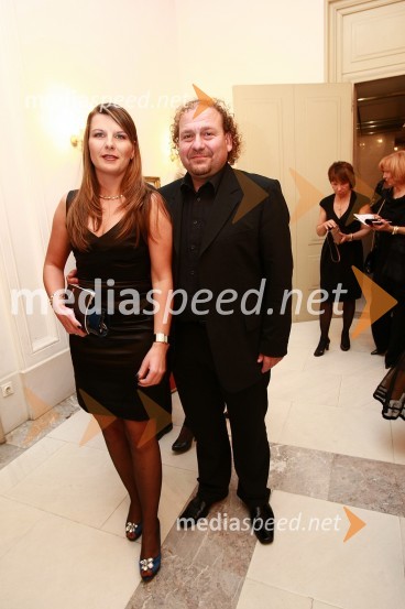 Darko Brlek, direktor Festivala Ljubljana in spremljevalka JanjaPremiera baleta Giselle v SNG Maribor