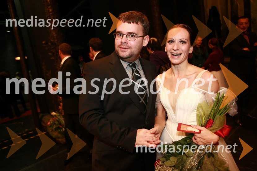 Alan Kavčič, predstavnik za odnose z javnostmi SNG Maribor in Alenka Ribič Laufer, balerinaPremiera baleta Giselle v SNG Maribor