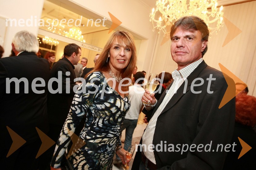 Živa Emeršič, urednica dokumentarnega programa TVS in njen spremljevalec Juan GrisPremiera baleta Giselle v SNG Maribor