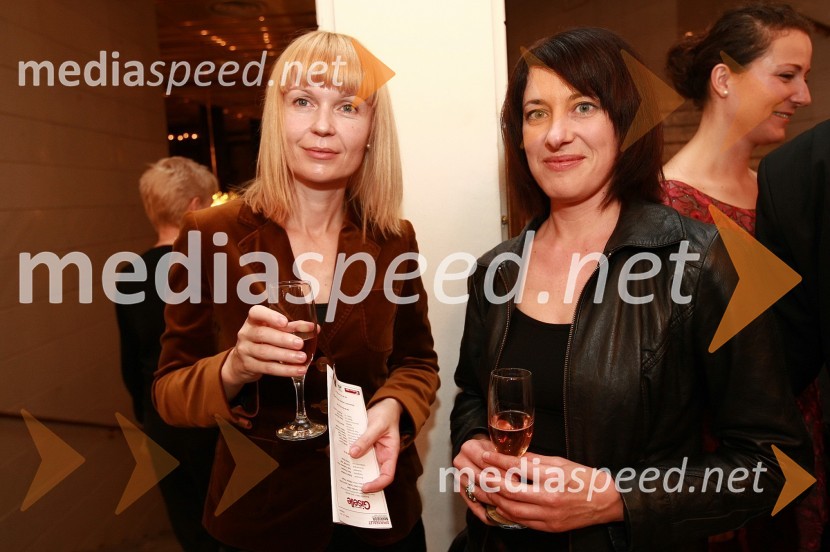 Tanja Šimonka, direktorica Zavoda za kulturo in promocijo Lendava ter Sabina Šinko, profesorica lutkarstva na PFPremiera baleta Giselle v SNG Maribor