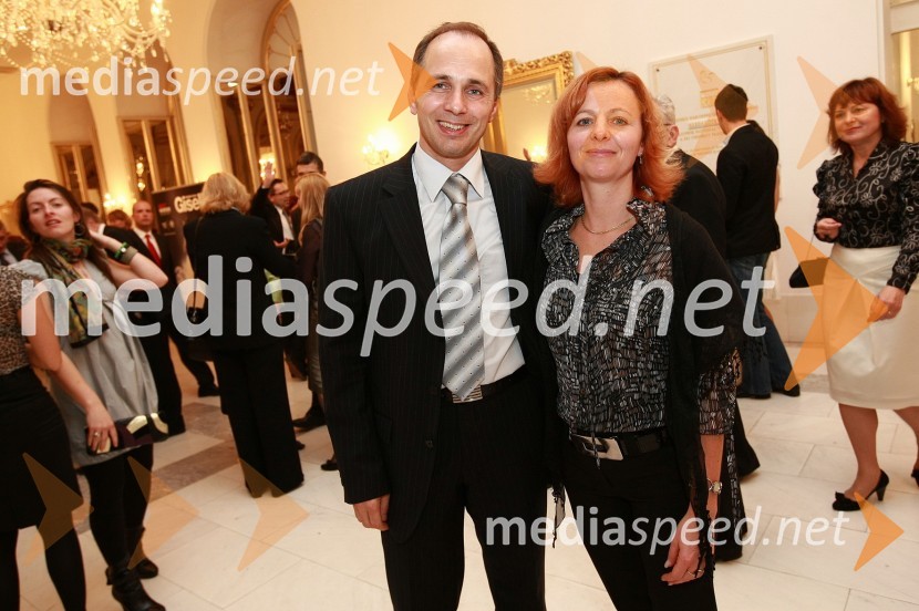 Prof. dr. Rajko Knez, dekan Pravne fakultete Univerze v Mariboru s soprogoPremiera baleta Giselle v SNG Maribor