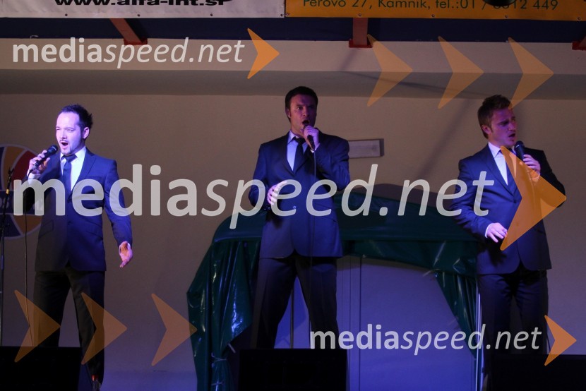 Trio EroicaKoncert Manca Izmajlova in Eroika