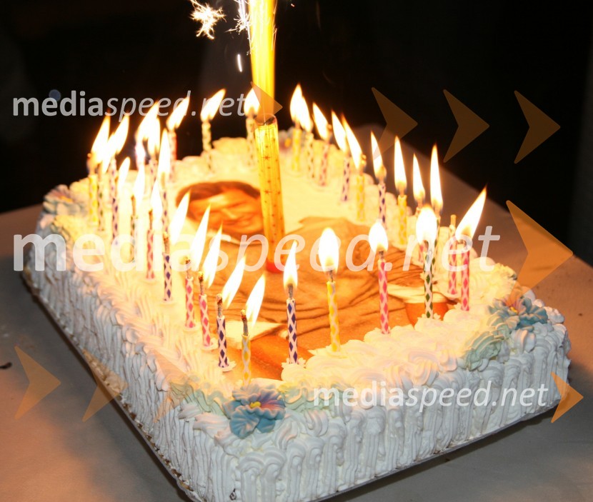 torta za rojstni dan Jureta BradačaJure Bradač, rojstni dan