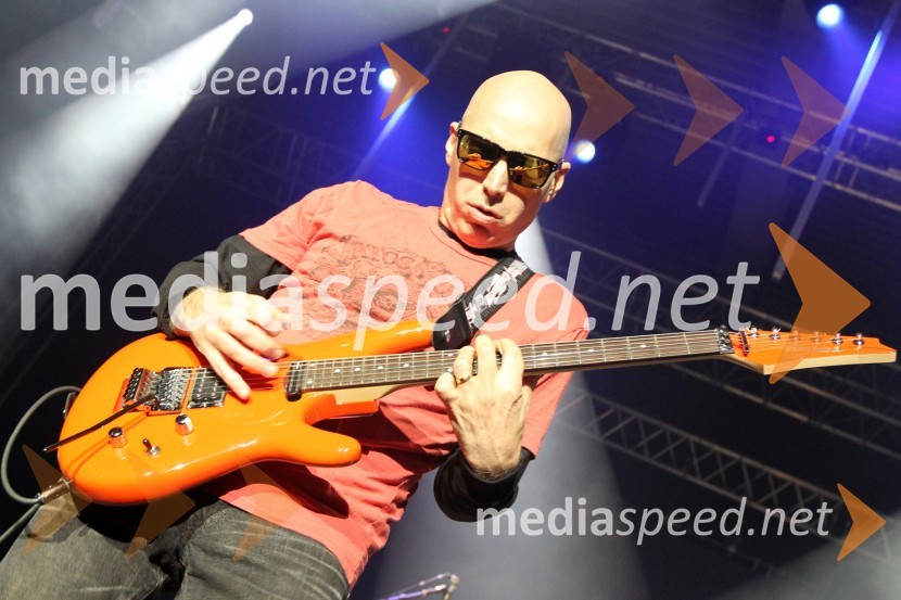 Joe Satriani, kitaristJoe Satriani, koncert