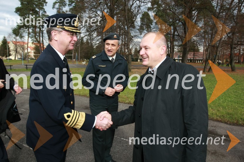 General Håkan Syren, predsedujoči Vojaškemu odboru Evropske unije (EUMC) in Franc Kangler, župan Mestne občine MariborGeneral Håkan Syren na obisku v Mariboru