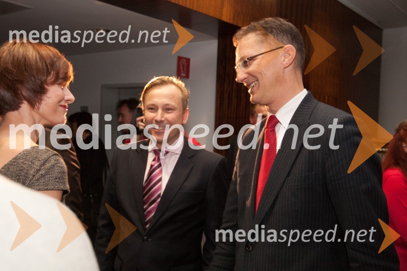 Peter Kukovica, predsednik Atletske zveze Slovenije in 	Igor Lukšič, minister za šolstvo in športAtlet leta 2010
