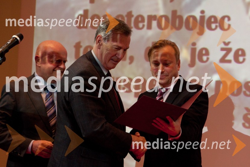 Jože Brodnik, častni član AZS in Peter Kukovica, predsednik Atletske zveze SlovenijeAtlet leta 2010