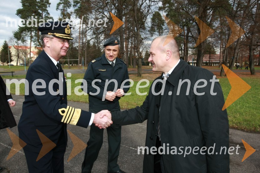 General Håkan Syren, predsedujoči Vojaškemu odboru Evropske unije (EUMC) in Franc Kangler, župan Mestne občine MariborGeneral Håkan Syren na obisku v Mariboru